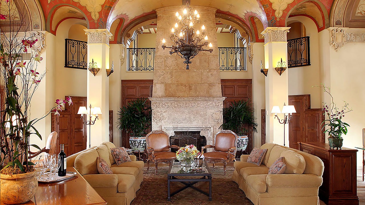 Experience Luxury And Elegance At The Coral Gables Biltmore Hotel