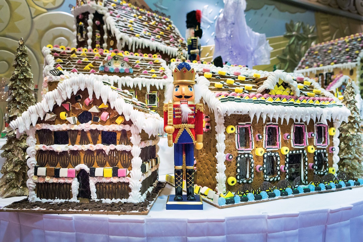 The gingerbread houses on display on board Cunard's Queen Mary 2. Picture date: Thursday December 15, 2016. Photograph by Christopher Ison © 07544044177