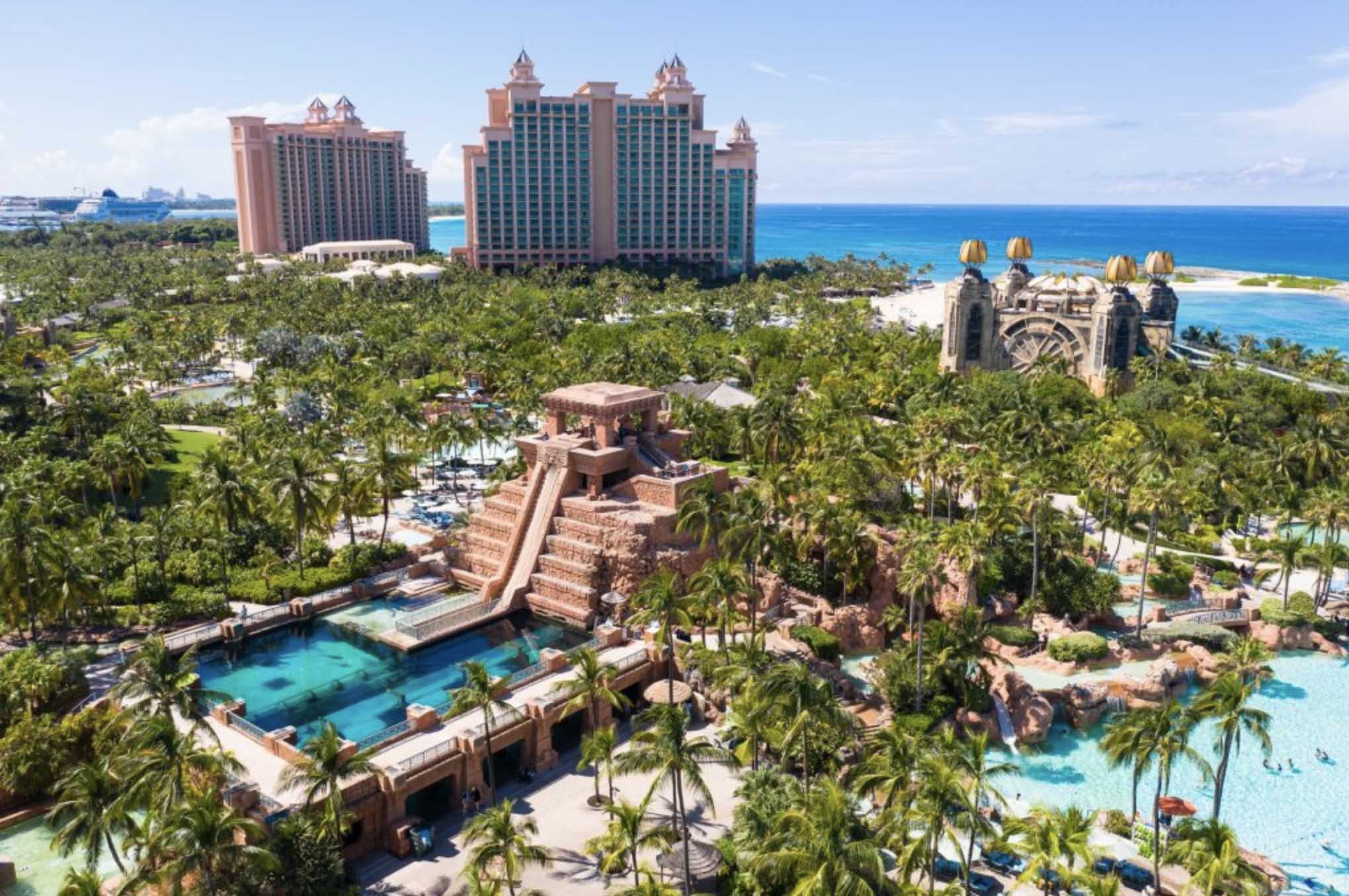 Beachfront Paradise: Day at Atlantis Paradise Island 2024 - New