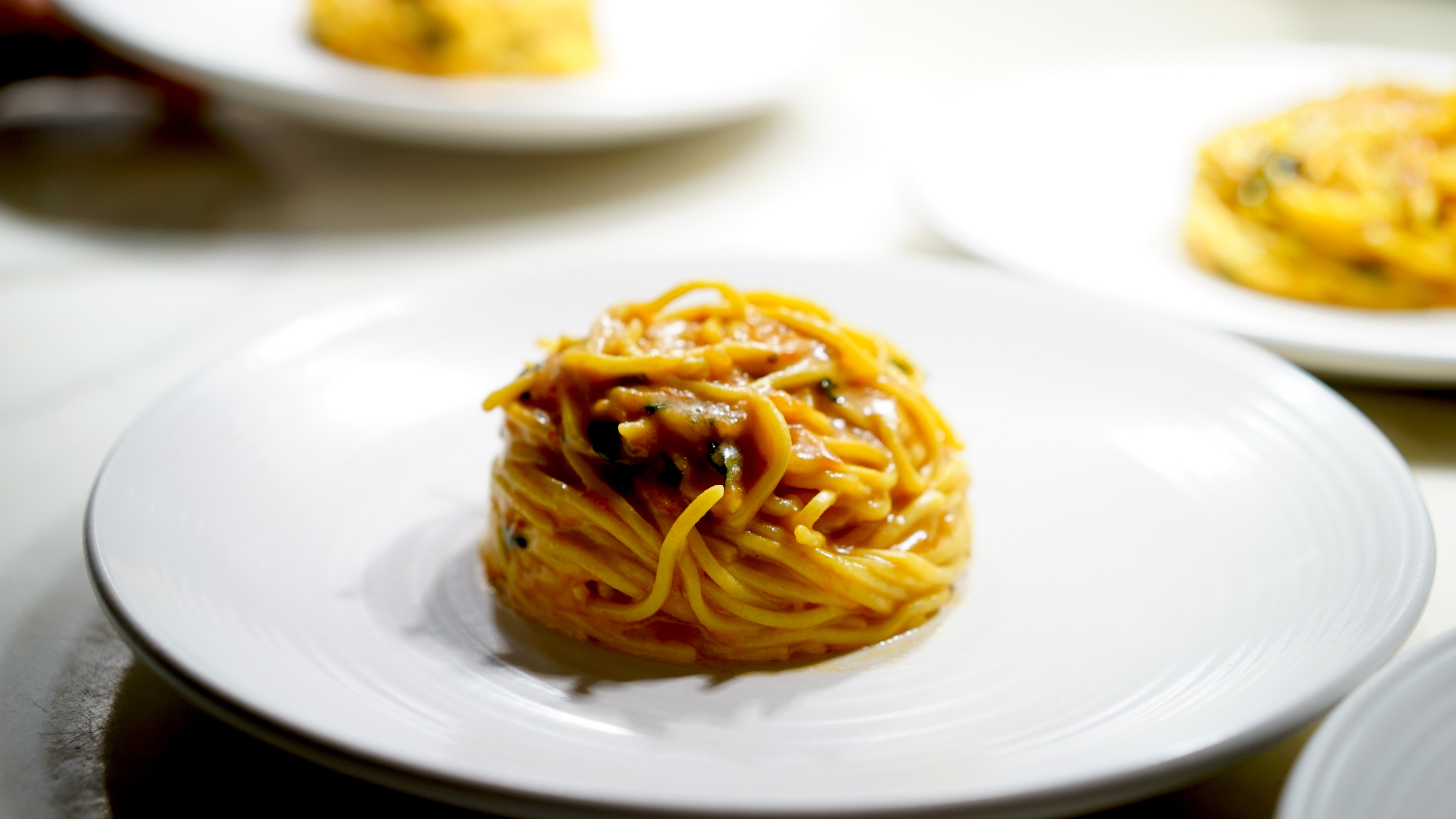 Onda by Scarpetta - Spaghetti Tomato and Basil
