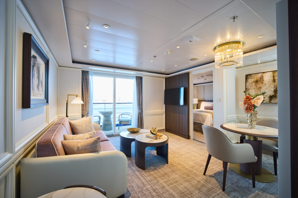 Seven Seas Voyager Debuts After Major Luxury Refurbishment