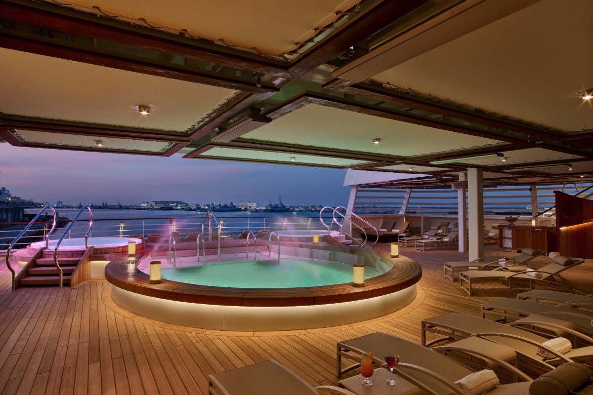 Seabourn Ovation Cruise Ship Review